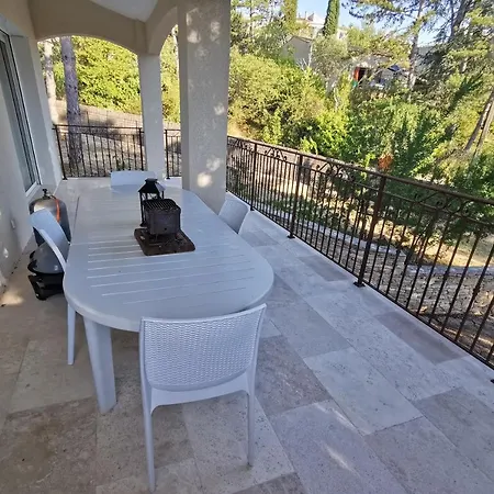 Villa Avec Piscine Vue Imprenable *